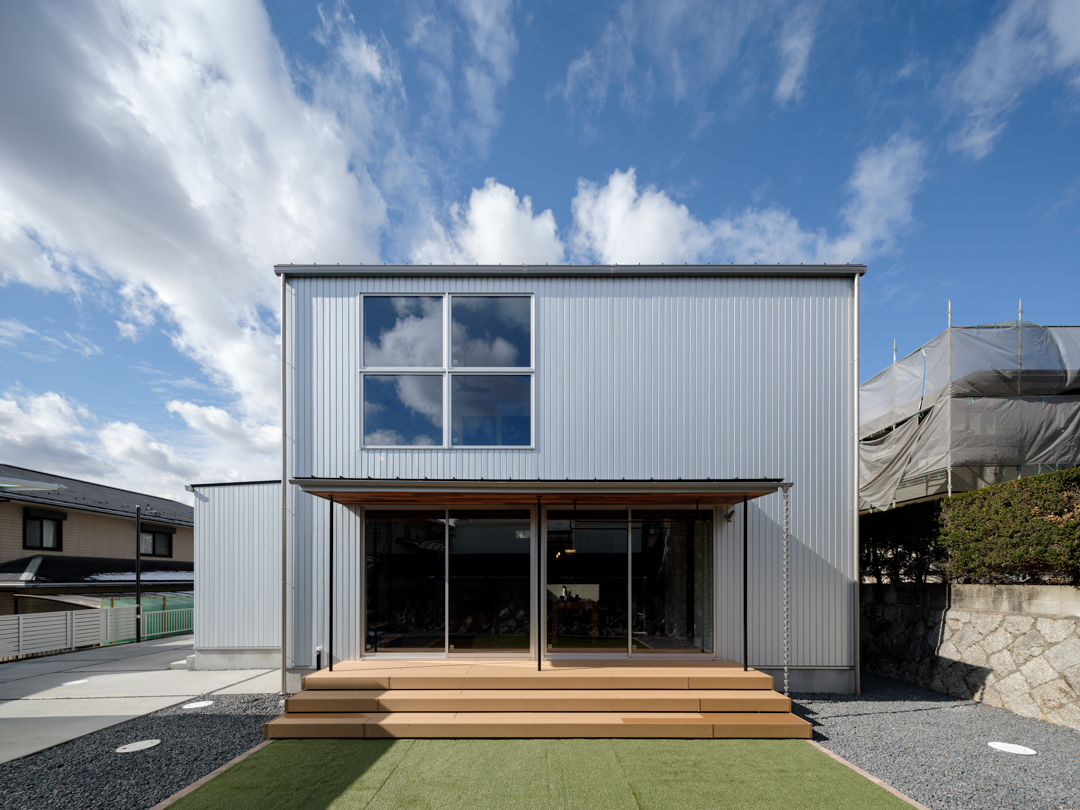 キャンプ好きが本気でつくった！「見せる収納」が主役の家 画像