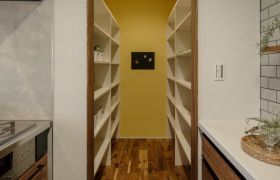 パントリーは本当に必要？メリット＆デメリットを徹底解説 アイキャッチ画像