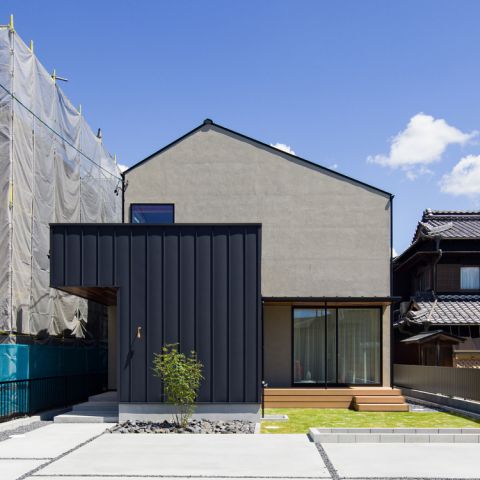 IEZOU-DNA-HOUSE