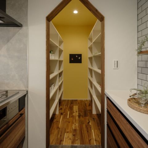 パントリーは本当に必要？メリット＆デメリットを徹底解説 アイキャッチ画像